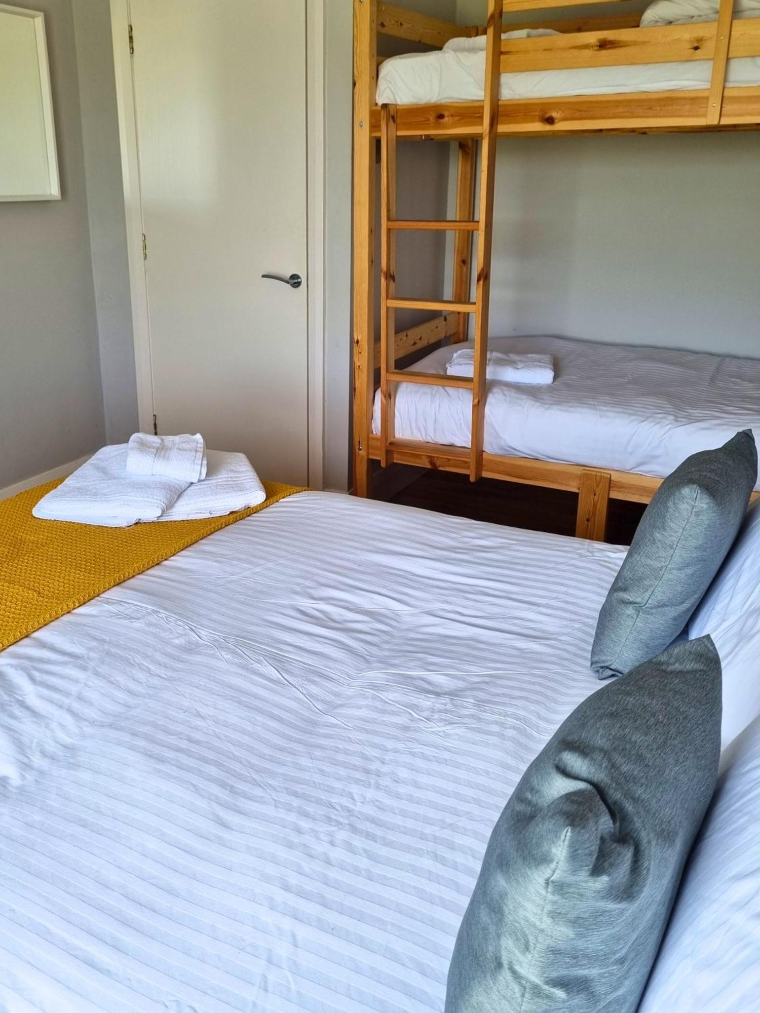 5 Dunluce Park - Portrush By The Sea Appartement Buitenkant foto